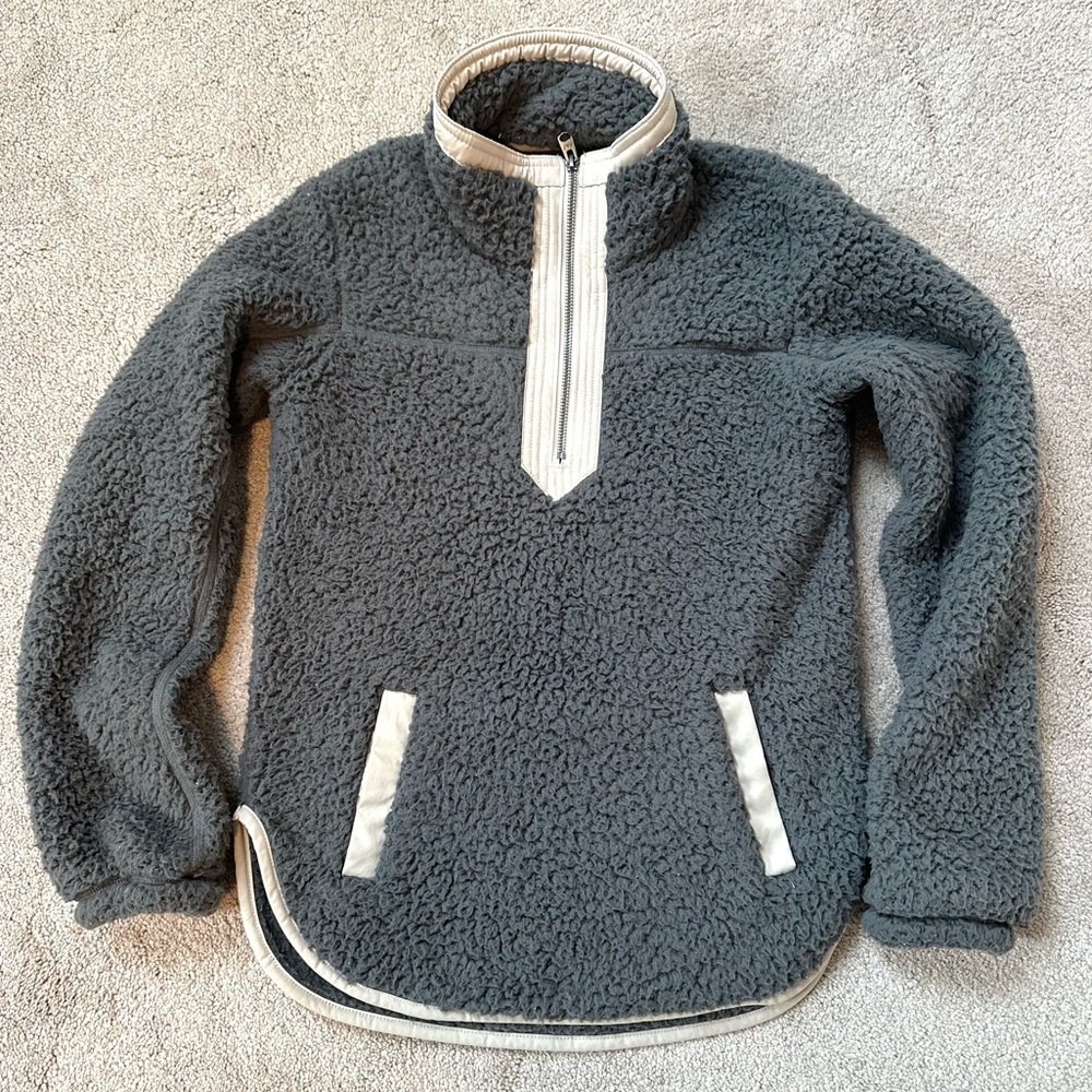 Abercrombie & Fitch quarter zip fleece